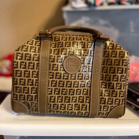 Meet your Posher, Poppy! - Picture 7 of 7